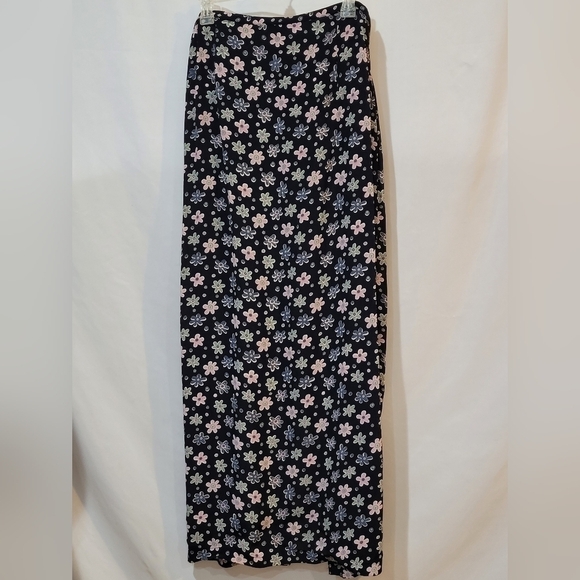 BP. Colorful Summer Floral Blooms Lightweight Navy Midi - Maxi Skirt - Size 7 - Picture 2 of 7